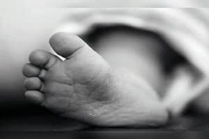 امرأة من بلد مجاور تترك رضيعها بصفاقس وتختفي